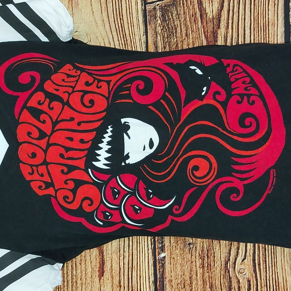 People are Strange Emily the Strange Cosmic Debris Shirt Medium M Y2K